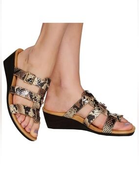 Vionic NEW!!! Radia Snake Print Wedge Sandal
